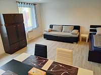 Apartmán Patrik - hlavní místnost - ubytování Valtice - Úvaly