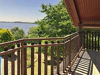balkón a výhled na jezero - chata ubytování Pasohlávky