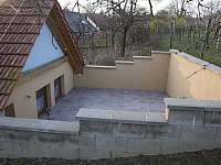 terasa - chalupa k pronajmutí Čejkovice