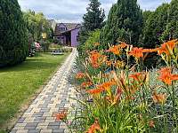letní zahrada - chalupa k pronajmutí Břeclav - Poštorná