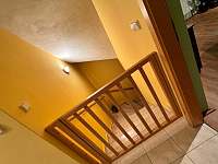 dětská zarážka na schodech do prvního patra - Znojmo - Dobšice