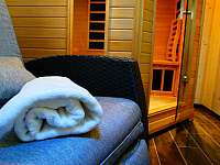 Miniwellness v suterénu rezidence - infra sauna - apartmán k pronájmu Kyjov