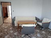 Apartmány u Hrubé lípy - Obývací pokoj apartmán 2 - Jedovnice