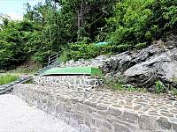 schody u vody - chata k pronájmu Vranovská přehrada - Štítary