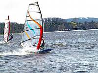 Vodní sporty na Máchově jezeře - Doksy - Břehyně