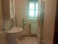 Koupelna - 5 lůžkový pokoj přízemí - Buřany
