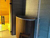 Sauna a ochlazovna s kádí, sprchou a wc - chata ubytování Oblanov - Dolce
