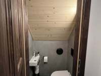 toaleta v 1. patře - pronájem chalupy Vysoké nad Jizerou