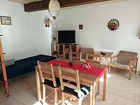 obývací prostor s jídelnou - pronájem chalupy Špindlerův Mlýn - Přední Labská