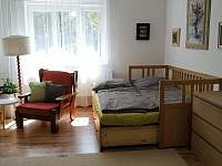 Pohodlná rodinná ložnice - pronájem apartmánu Karlovy Vary - Kolová