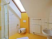 žlutý pokoj, koupelna - Karlovy Vary - Dvory