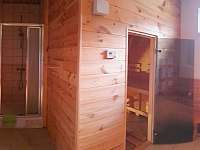 Sauna k dispozici přes cestu - pronájem chaty Pernink