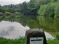 Lesní rybník Bahňák 150m od chalupy - Skalice u České Lípy