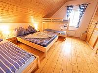 1.patro - ložnice s manželskou postelí a 3 dalšími lůžky - Mladkov - Vlčkovice