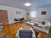 Chata Markétka - obývací pokoj v apartmánu Horská louka - Dobré - Šediviny