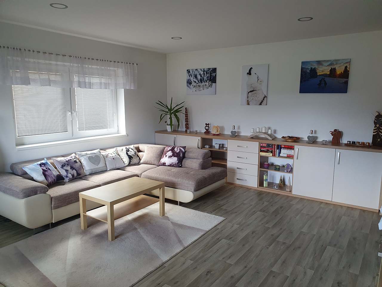 Obývací pokoj může sloužit také jako přistýlka pro 2 osoby