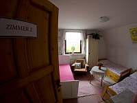 Pokoj č. 2 - v patře - rekreační dům k pronajmutí Týn nad Bečvou
