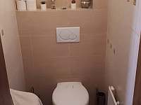 samostatná toaleta - Pazderná Lhota