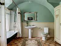 Koupelna v apartmánu Florencie - pronájem vily Červené Pečky