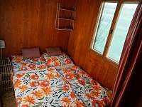 Pokoj 1 manželská postel - chata k pronajmutí Čerčany