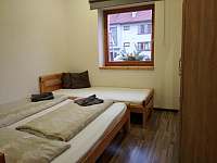 Apartmán pro 5 osob v přízemí - ložnice - Opolany u Poděbrad