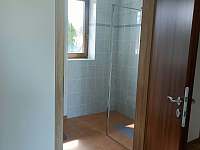 Apartmán B - bezbariérová koupelna v přízemí - Horní Planá - Olšina
