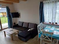Apartmán B - obývací pokoj s kuchyňským koutem - Horní Planá - Olšina