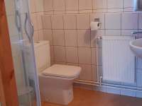 WC+sprcha,chata č.1 - k pronájmu Radešov