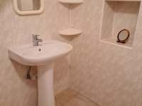 Koupelna se sprchovým koutem - Velké Svatoňovice