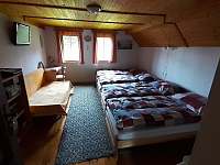Ložnice 2 (4 postele + přistýlka) - pronájem chalupy Adršpach