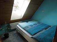 Modrý pokoj s manželskou postelí - Svratouch