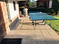 Ping pong table - chalupa ubytování Zborná