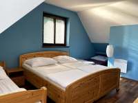 1 pokoj v podkroví - chata ubytování Kramolín