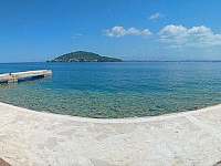 pláž vzdálena 150m , čisté moře, ostrůvek Ošljak vzdálený 920m - Kali - Ugljan - Chorvatsko