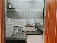 Koupelna se sprchovým koutem - rekreační dům k pronájmu Costa Teguise, Lanzarote, Kanárské Ostrovy