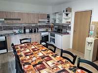 Kuchyně s jídelnou - ubytování Hracholusky nade Mží