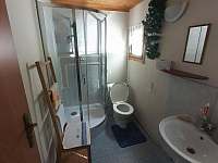 Koupelna apartmán s 2 ložnicemi - pronájem chaty Soběkury
